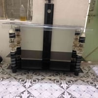 ميزز شاشة رتفاع 77 عرض 44 مثل ماوضح بصورة مابية لا كسر ولا فطر سعرة 35...