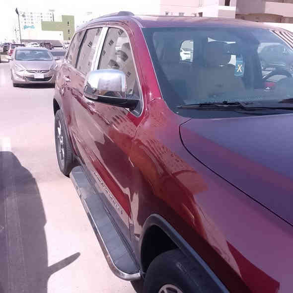 السلام عليكم
جيب كراند شيروكي
موديل 2019
امريكي 
فتحه سقف
محرك 3600
كشنات جلد
بصمه تشغيل عن بعد
كرسي كهربائي 
جنطة كهربائي 
كرسي خزن ميموري
2ويل 
حساسات خلفيه
شاشة كبيرة
ماشيه 70
بدون ضرر حادث في بغداد تبديل جاملغ امامي ايمن
مكينه مجفته 
سعره 230ورقه
***********
