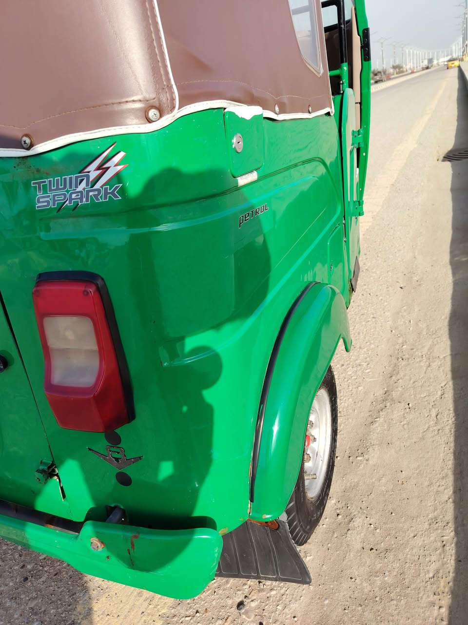 يالله
سلام عليكم شباب تكتك موديل 21 /شهر 8 تكتك نضيفه بيه ضربه بلغد زغيره مكينه مكفوله بس زنجيل مبدل بيه تخم تاير جبلي تكتك ما ناقصه شي كبل لشارع سعر 7 /750وبيه مجال بسيط وهاذ رقمي ***********
