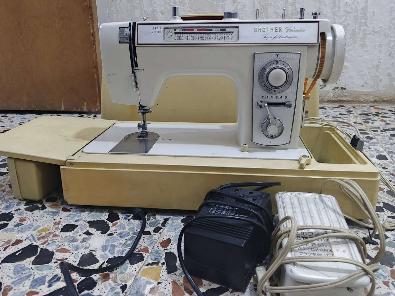 السلام عليكم
مكينة خياطة سوبر براذر نظيفة كلش للبيع وياها محولتها السعر 200 الف


**إذا كنت صاحب هذا الإعلان وتريد حذفه لأي سبب، رجاءا أرسل رسالة إلى الدعم الفني**