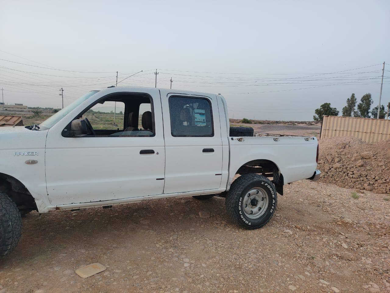 السلام عليكم 
للبيع بيكم فورد موديل 2006 
رقم صلاح الدين تحويل ثاني يوم 
سياره جاهزه من كلشي 
مكينه وكير كفاله 
صدر امامي خلفي جديد 
سياره بدون صبغ فقط بيها نص قطعه صبغ بل جاملغ الامامي صفحت السايق 
سياره فور ويل 
تبريد نقص كمبريسر كهربايات شغاله كلها 
عنواني ديالى بلدروز السعر 70 وبيها مجال ***********
