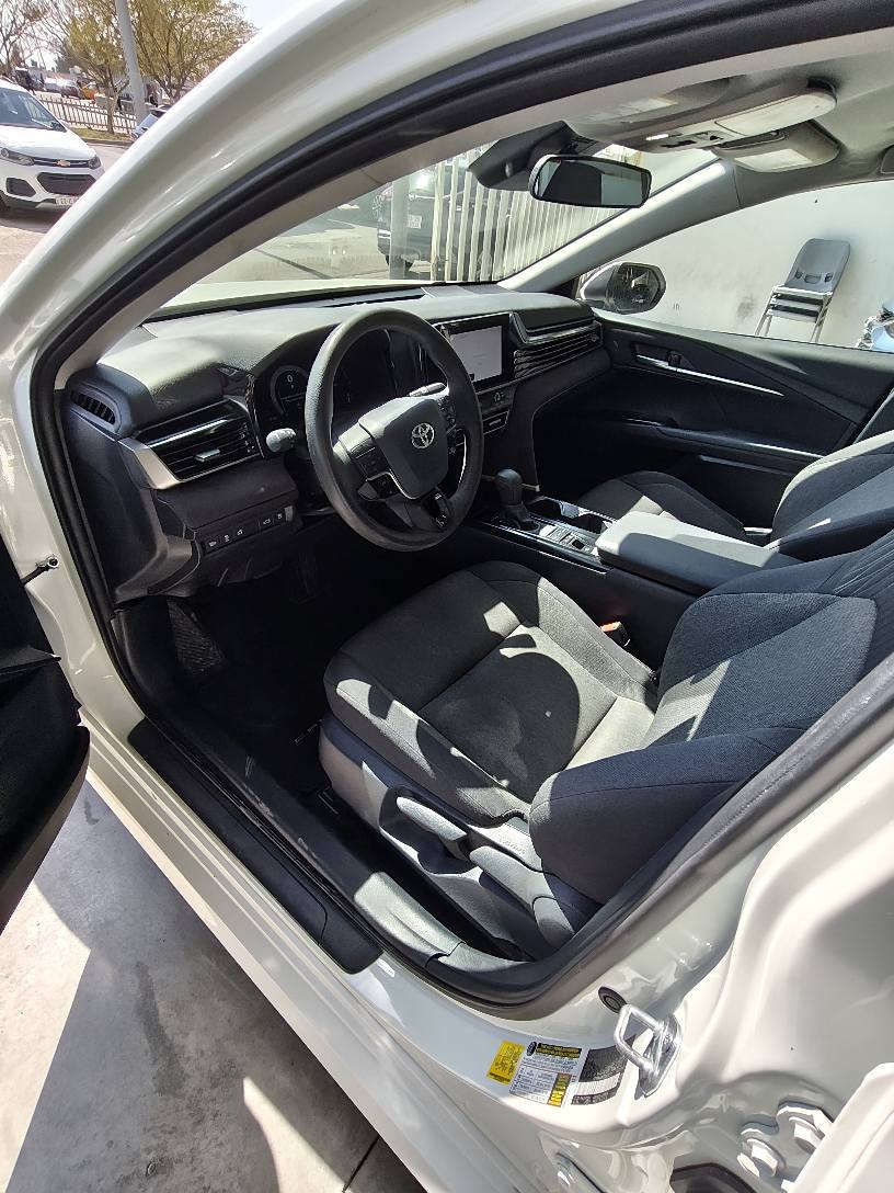 تويوتا كامري هايبرد 2025 شكل جديد 
  سعر 185 ورقه.  ***********
كلش نضيف ماشي 37 الف مايل 
كير محرك كهربائي بطاريه كلها بشرط 
سياره جاهز دينار مصرف مابي 
بدون رقم كاتي يترقم محافظات شيمالي 
اربيل سليمانيه دهوك 
ضرر بونيت فقط بيها 4قطع رش امريكا 
موجود رقم شاصي مع صور 
عنوان كركوك شراع معارض 
***********.  واتساب كركوك, العراق
