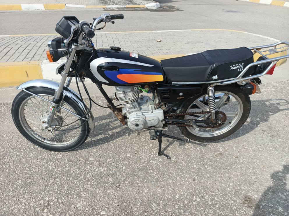 (للبيع )أو( مراوس بوكسر أو دايوان ) 

 4كير موديل 2015 إيراني ارشه أوراق أصولي 
تعمير 2026كله اصلي بلادي 
سعره 600
للاستفسار خاص كربلاء, العراق


**إذا كنت صاحب هذا الإعلان وتريد حذفه لأي سبب، رجاءا أرسل رسالة إلى الدعم الفني**