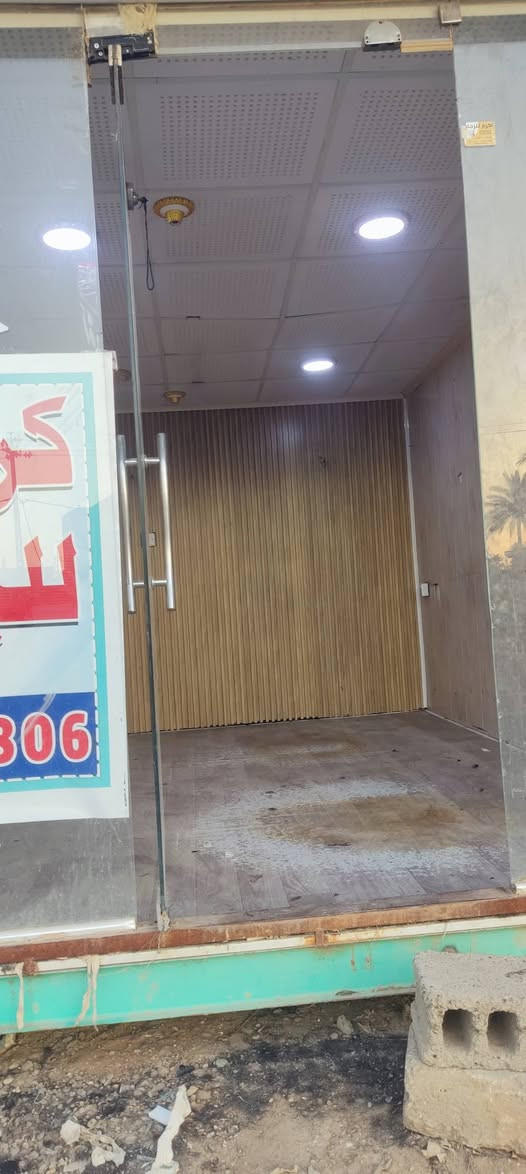 كرفان للبيع 3×4
السعر مليون او 250 او بي مجال مكانه طويريج 
***********
