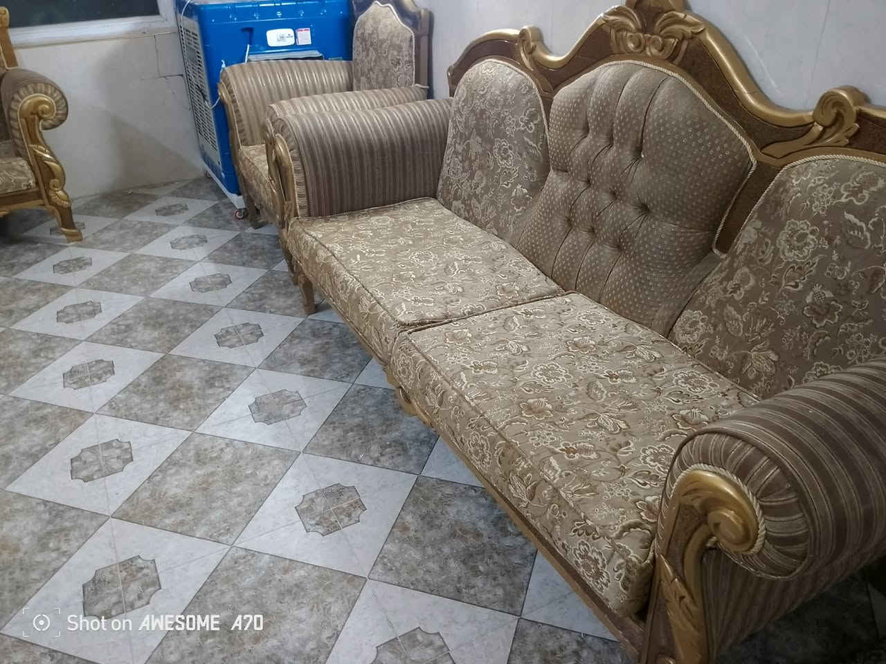 تخم ملكي مستخدم قليل السعر. 350. الف


**إذا كنت صاحب هذا الإعلان وتريد حذفه لأي سبب، رجاءا أرسل رسالة إلى الدعم الفني**
