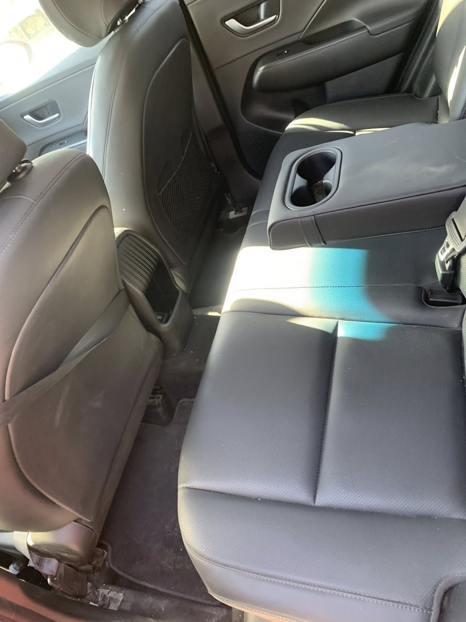 هونداي كونا 2024 HTRAC … للبيع او مراوس

فول مواصفات، بدون رقم، وارد أمريكي السيارة حادثها موضح في الصور صبغ قطعه ونص فقط …

المواصفات:

- السيارة لون برتقالي مميز 
- ⁠راكات سيباية
- فور ويل 
- محرك 2000 دوش المرغوب 
- بصمة تشغيل مع الأبواب والصندوق
- تشغيل عن بُعد
- هند بريك بصمة
- شاشة ديجيتال متصلة
- نظام ترحيب عند الاقتراب
- كرسي سائق كهرباء
- رادار أمامي + خلفي + نظام النقطة العمياء
- تحديد مسار وتحذير عند الخروج عن الخطوط
- نظام أوتو بارك يضرب بريك عند الاقتراب
- أنظمة قيادة متعددة
- أوتو هولد
- نظام صعود المنحدرات
- إشارات في المرايا
- تبريد بيانو مناخي منفصل (أمامي وخلفي)
- تحكم ستيرن أربع جهات
- شاشة كبيرة لمس تدعم Android Auto وApple CarPlay
- كاميرا خلفية دوّارة Full HD
- داخل أبيض
- إنارة LED أمامية ونهارية وخلفية
- ⁠تبريد قطعتين 
- وضعيات قيادة سبورت + نورمال + سنو 
- رادار خلفي تنبيه عبور + بريك ذاتي 
- ⁠كار بلس بدون كيبل 
السعر 160 وبيها مجال بسيط

السيارة مكانها بغداد/ حي البنوك 

للاستفسار يرجى الاتصال ع الرقم: ***********
