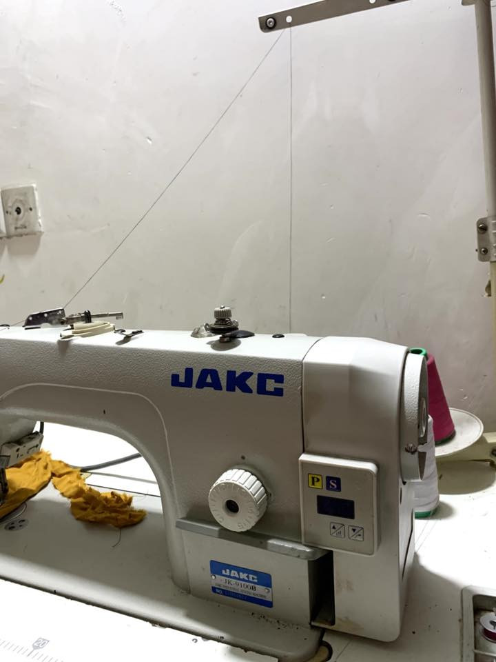 السلام عليكم مكينه جاك للبيع السعر ٢٦٠ واتساب *********** مكاني بغداد
