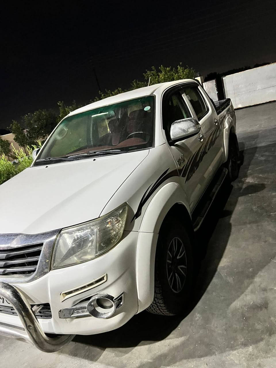 السلام عليكم ورحمة الله وبركاته بيكم هايلوكس ٢٠١٤ سيد نهرو اوتوماتيك مكفوله كفاله عامه
ماشيه ٢٥١ الف رقم اربيل السعر ٢٤٠ وبيها مجال *********** متوفر وات ساب
