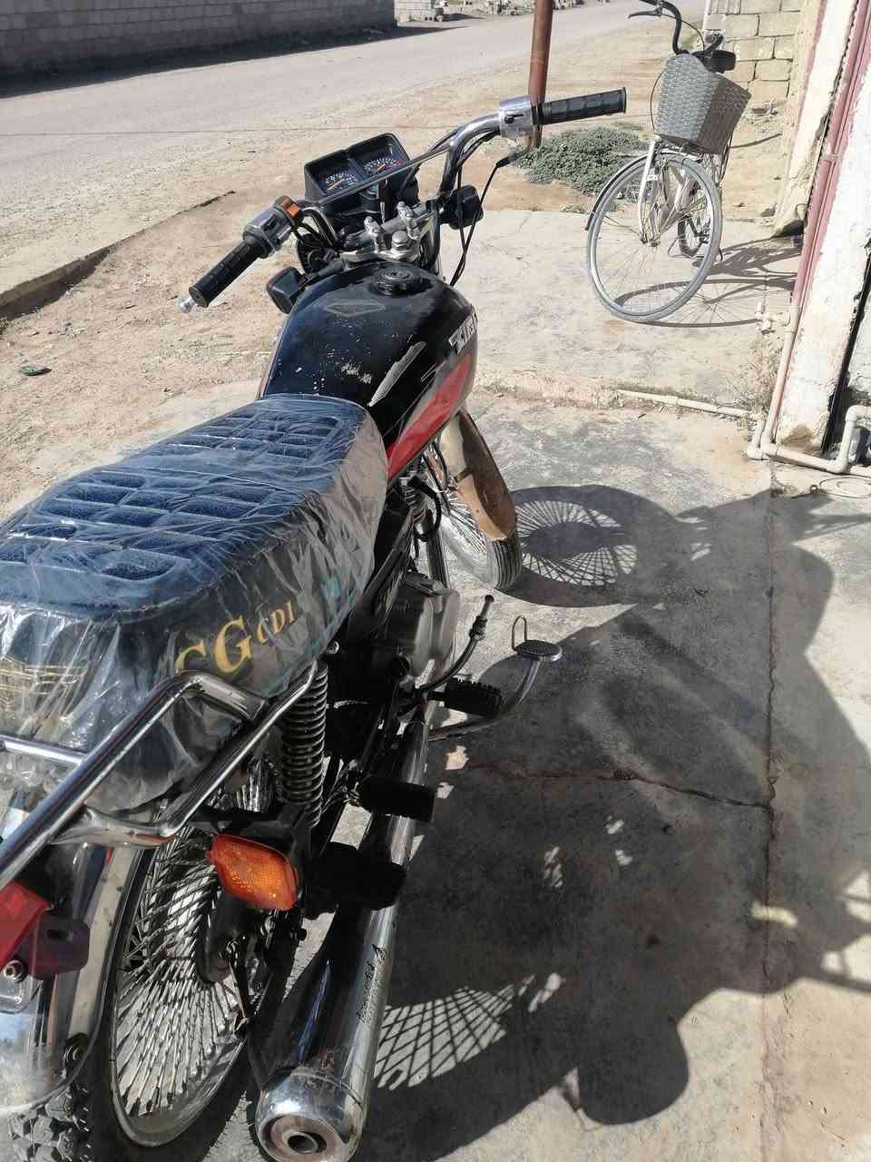 البيع موديل ٢٠١٨ السعر ٣٠٠وبي مجال ***********
