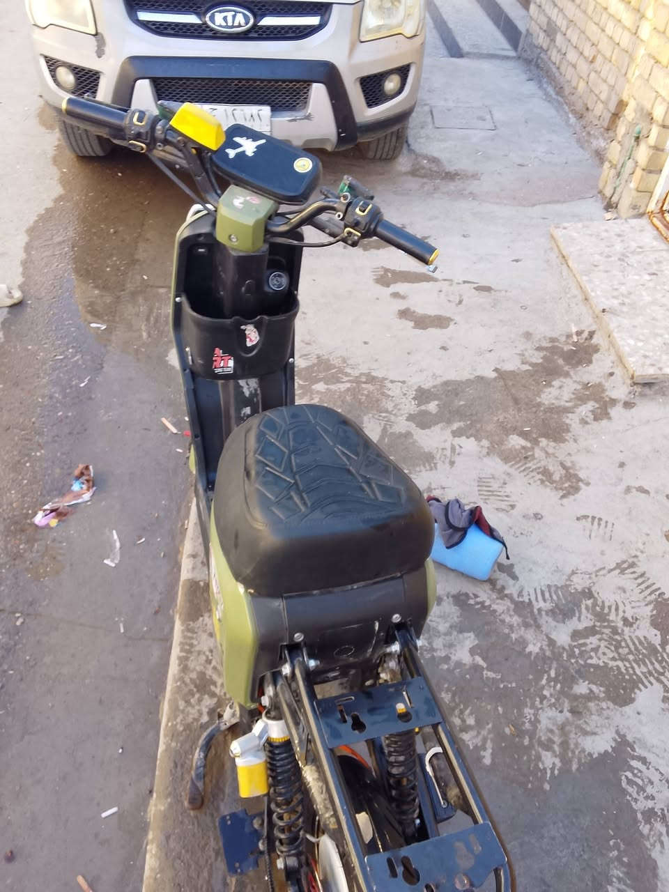 سلام عليكم
دراجه شحن للبيع نوع F16
دراجه نضيفه شوفت عينك
دراجه جديده قبل شهرين اخذتها 
عليه هورن 
ومسجل 
غراضها وياها 
دراجه بيها نقص
بطاريات فقط 
بيها سويج وبصمه 
العنوان بغداد البلديات قرب جامع سيد صلاح المكصوصي 
مستعجل ع بيعتها كلش السعر خاص هاذا رقمي ***********
