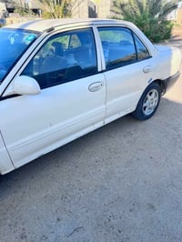 ويرا ٢٠٠٤ • اوتو • رقم بغداد