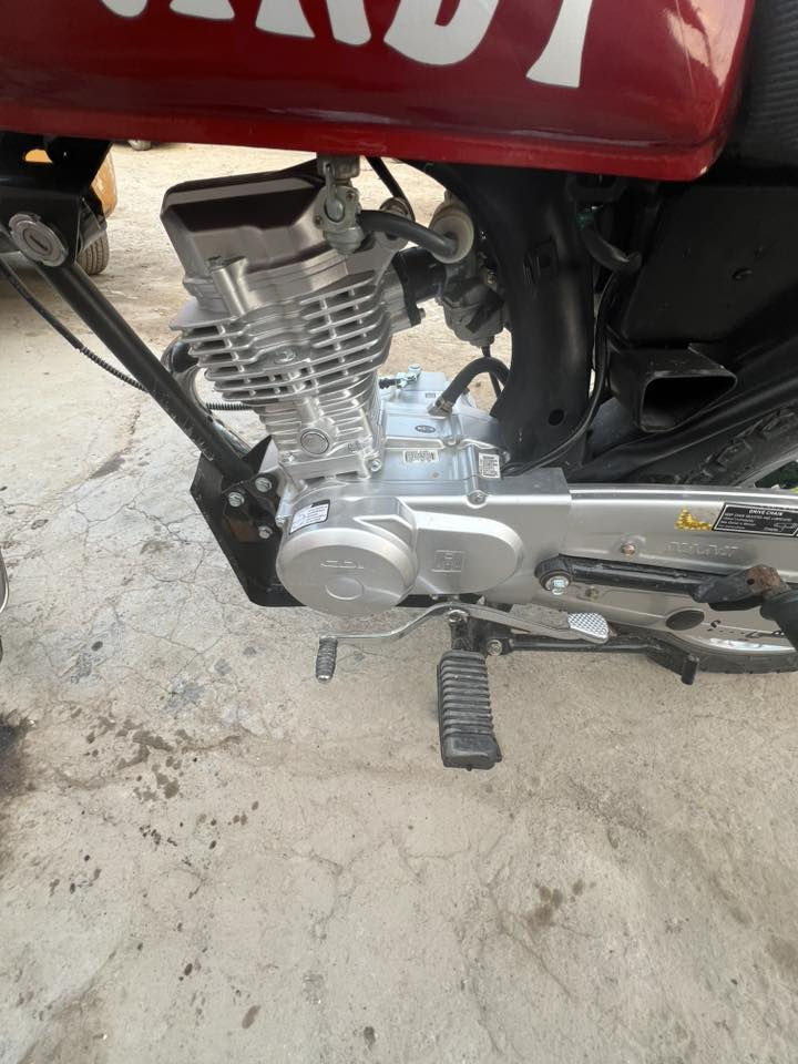 سلام عليكم مكينة نامة شلامجة للبيع ٢٦ كفاله عامة بعدهه ع السحك تفيلس مامفيلس شراي يتصل ويدلل ***********
