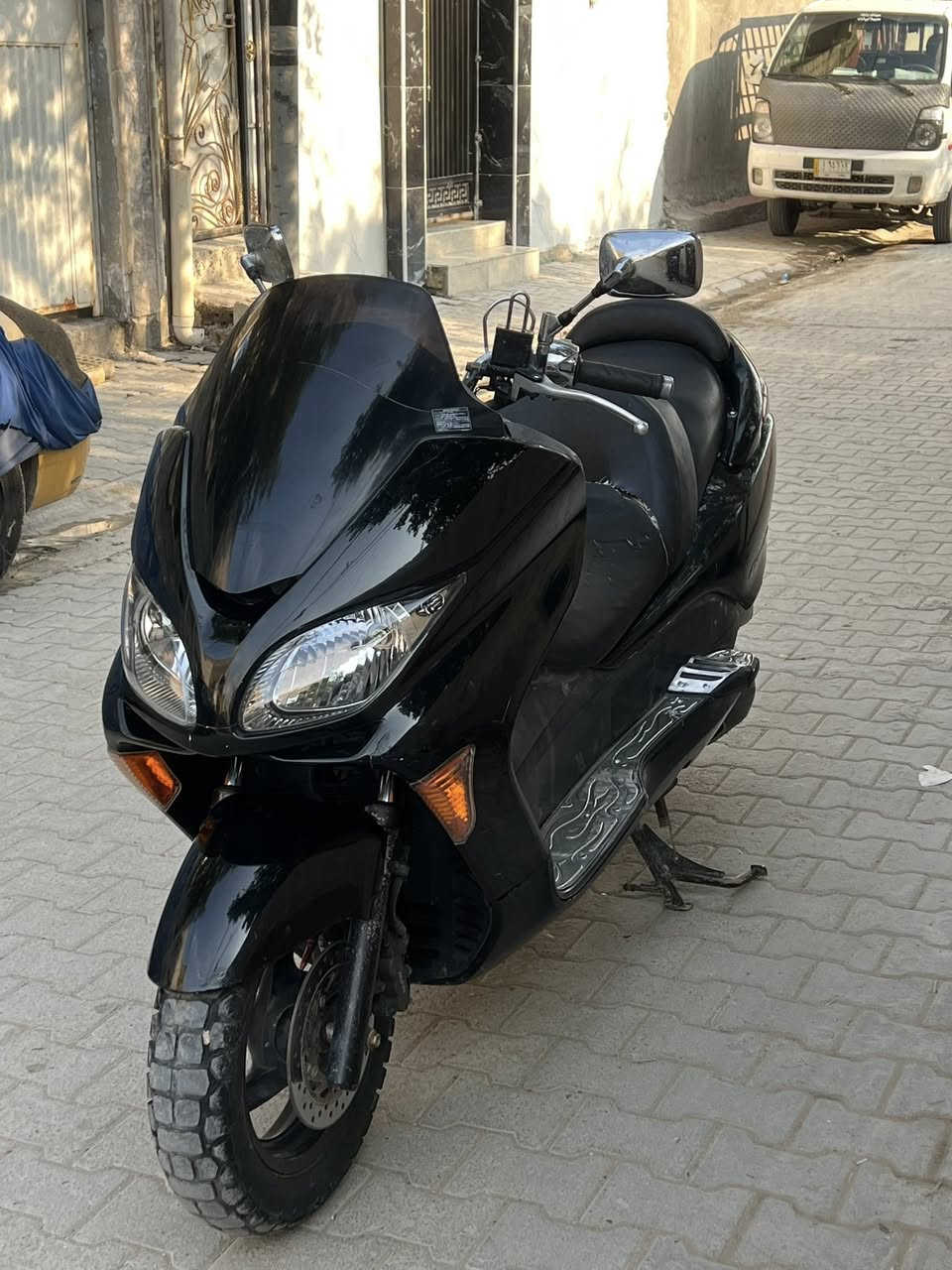 فورزه 0️⃣ 8️⃣ بصمه
جاهزه دراجه كير شغال 
مكينه ناعمه نكره بكل وقت
مكاني بغداد *********** 
السعر مليون
