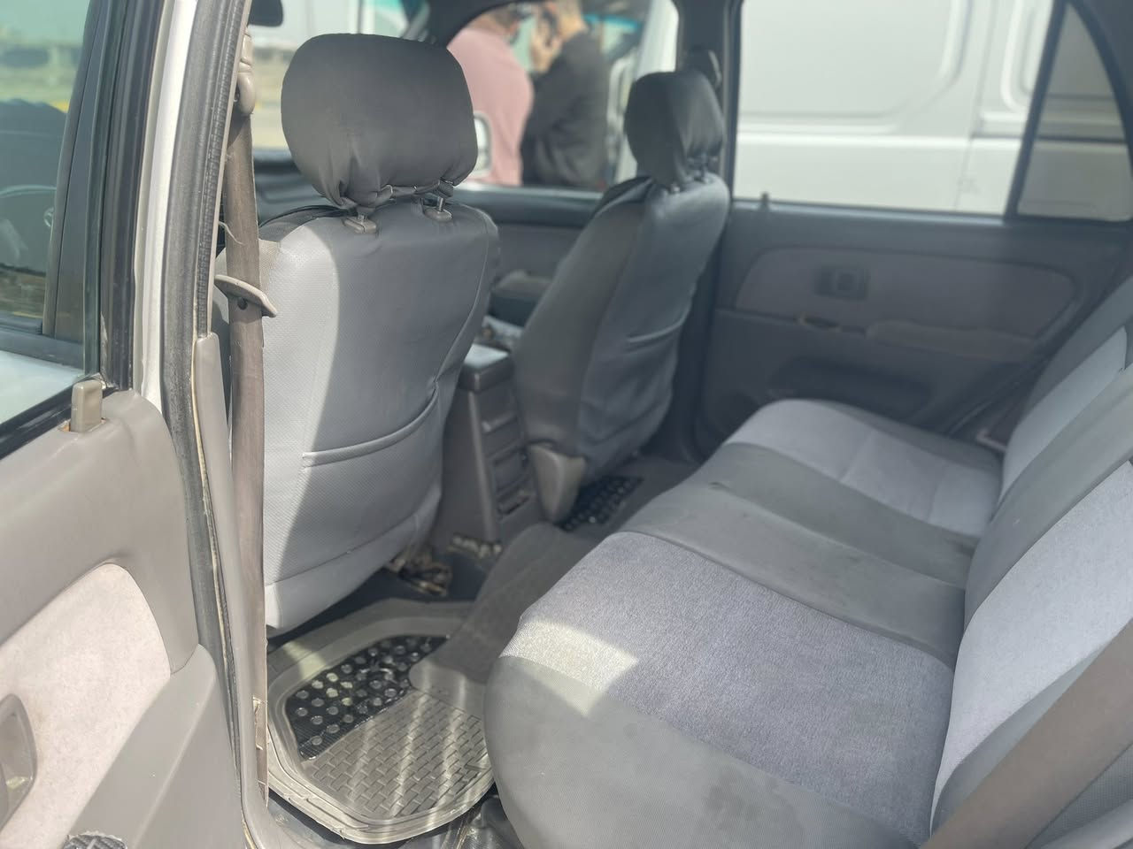 السلام عليكم فور رنر 2001 سته سلندر محرك وكير بلادي رقم دهوك إنكليزي سنويه بسمنه ل 29  تبريد ثلج 🥶تدفئه السعر 95 وبيها مجال بسيط الاستفسار عل ***********
