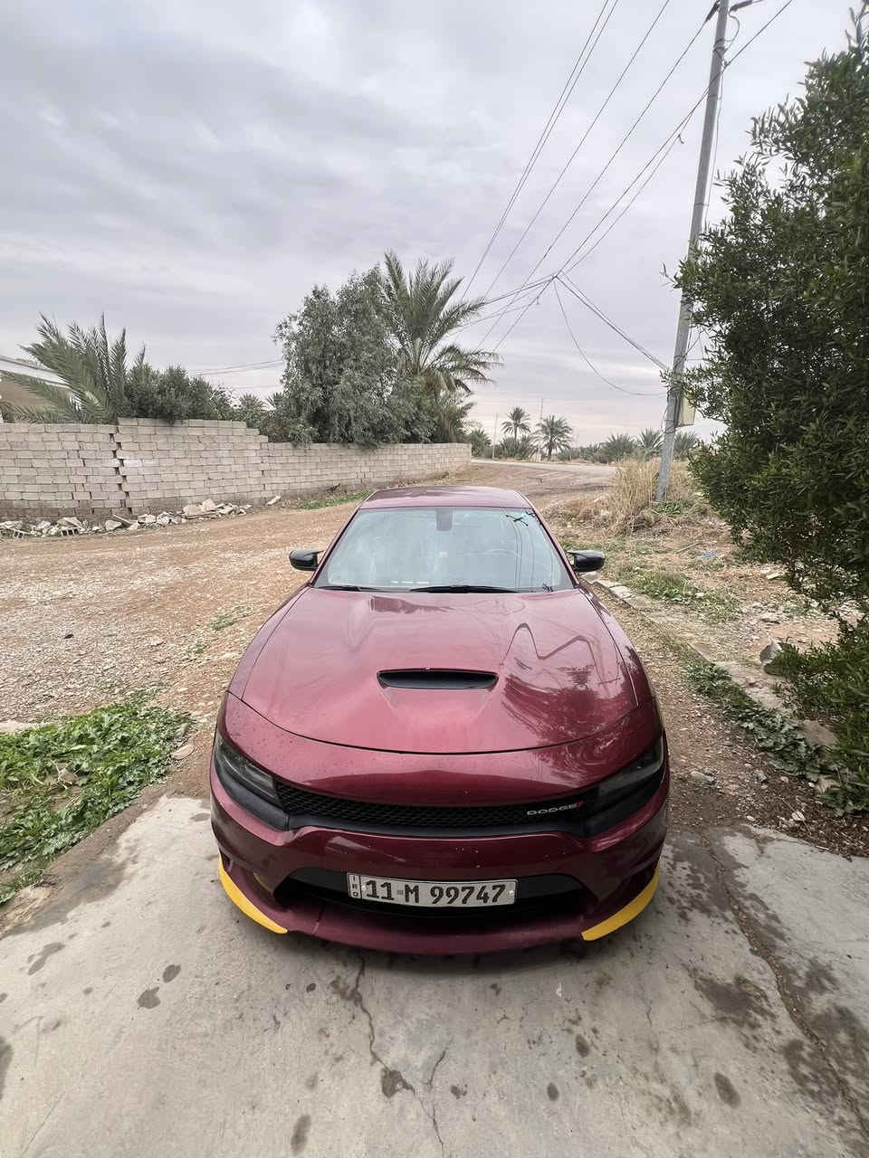 السلام عليكم دوج چارجر 2020 فئة SXT
عليها كتت كامل GT محدثة السياره بالكامل 
مواصفات بصمه +بصمه ابواب 
تشغيل عن بعد /كشنات كهربائية 
كشنات جلد تدفئه تبريد /مري هيتر 
حساسات خلفية /ستيرن هيتر 
يعني سياره تقريباً فول مواصفات عده الفتحه 
سياره حادثها مال امريكا موضح ماشيه ٧٨ الف ميل حقيقي شرط الفحص كير محرك اكسل حداديه اماميه خلفيه كله كفاله بشرط سياره ترايك زيرو سعر 188 وبيها مجال 
عنوان ديالى بلدروز ***********
