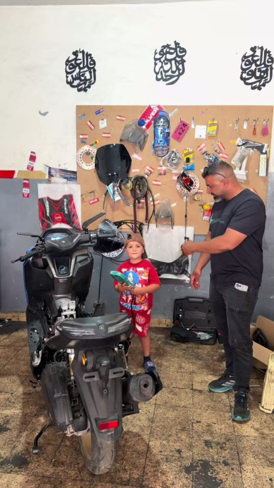 الأصلي صغير 👌😎#hassan_n1 #٠٣٠٣٧٥٥٠ #درجات_نارية🔥🏍 #malossi #nmax155 


**إذا كنت صاحب هذا الإعلان وتريد حذفه لأي سبب، رجاءا أرسل رسالة إلى الدعم الفني**