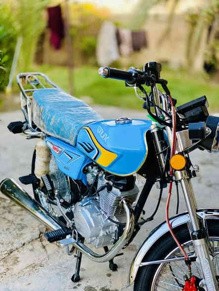 السلام عليكم تايكر سونك الباب الاول الاصلي صارلهاا شهر من مطلهاا من الوكيل مكفوله كفاله عامه السعر 825 وبيها مجال للاستفسار اكثر اتصل ***********
