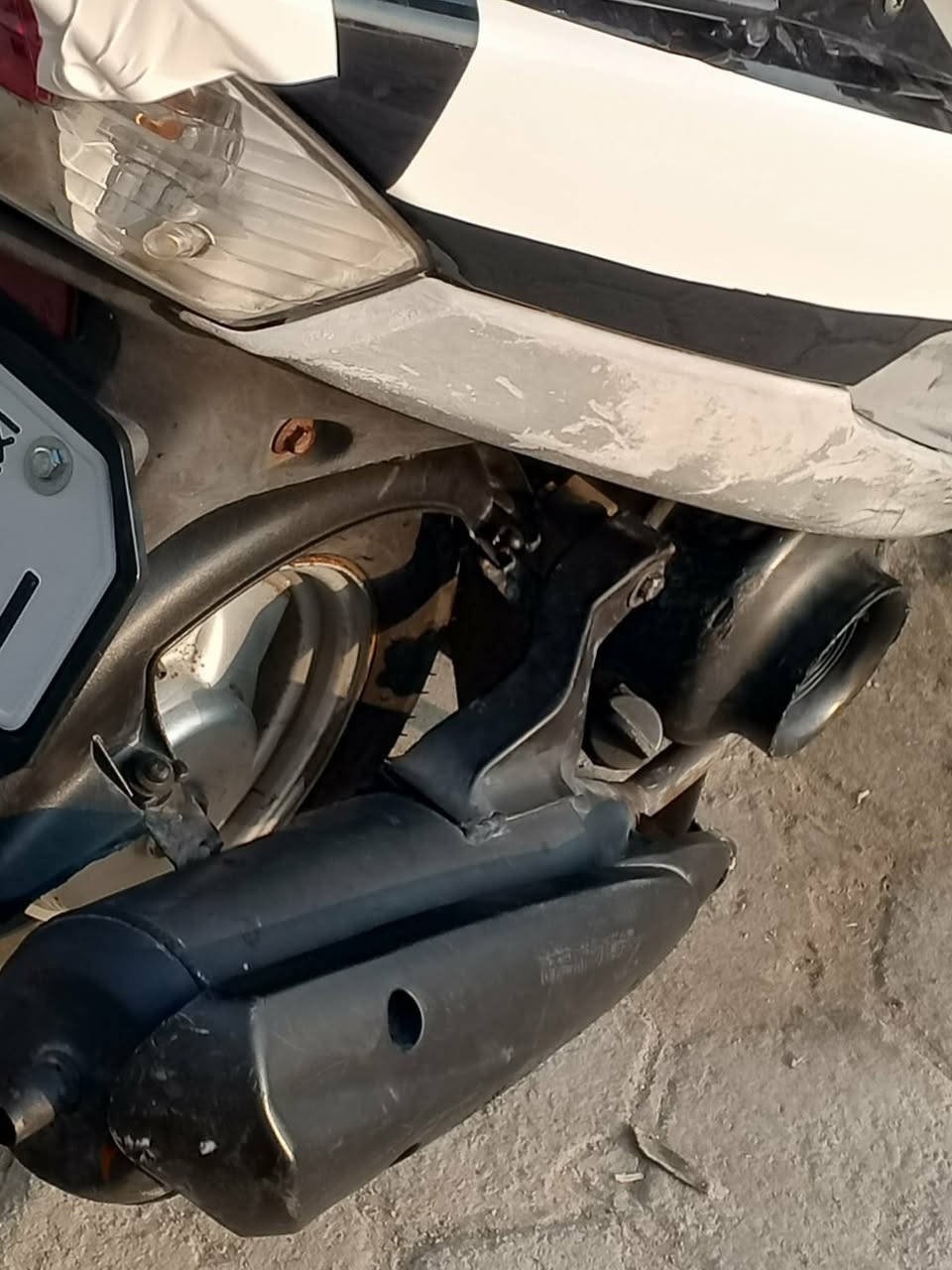 سلام عليكم ماكس منغولي للبيع دراجه مفتوحه ولفات نضيفه شلعه ومعدل فول تخبل عوزه تنضيف كابريته وفحمه للسلف سلف ميشتغل فحمه عطلانه  صالنصه رياضي fm مكاني نجف 525 وبيها مجال حك الجيه ***********
