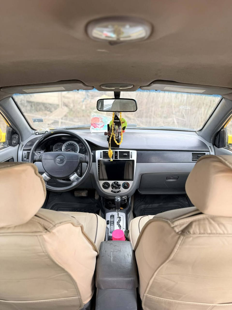 السلام عليكم أخوان اوبتر 2007 خليجي مكفوله سياره اي نقص مابيهه خير من الله السعر 58 وبيه مجال قليل ***********
