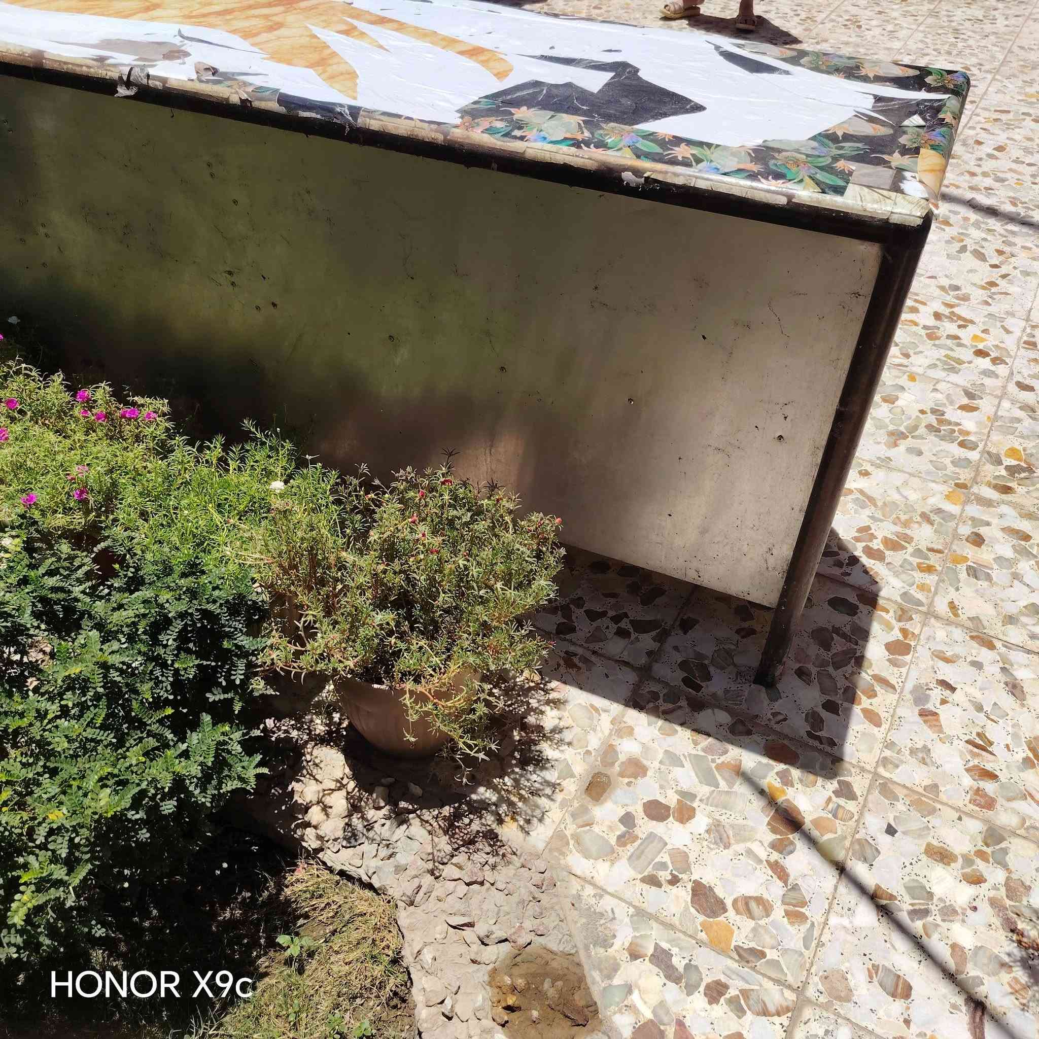 السلام عليكم كاونتر للبيع قطعة وحدة نضيف مال بيت السعر 105وبي مجال ***********
