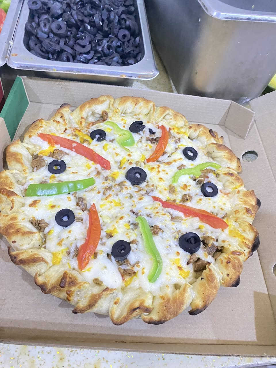 خلفة بيتزا وسناكات ومناقيش ومقبلات متفرع للعمل رقمي *********** يوجد واتساب
