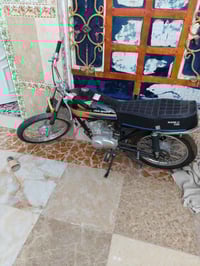 دراجه بيع تايكر اوراق اصولي مديل عشرين  مفتوحه بستم فقط شراي اتصل 0785...