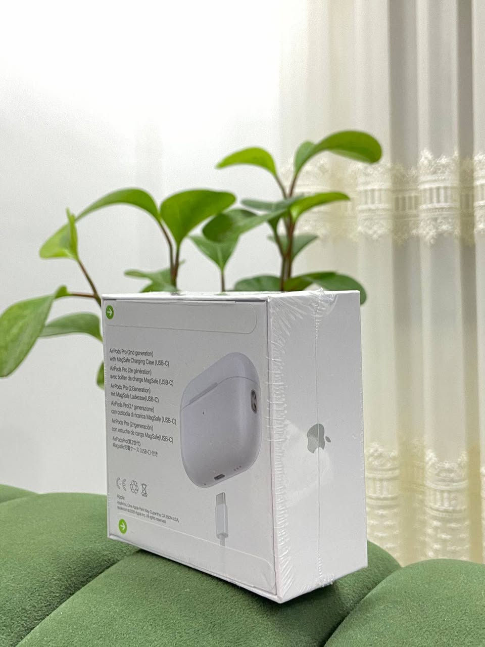 سماعات بلوتوث للايفون والاندرويد
اسود وابيض 
شرط الاستخدام السعر 10 الاف متوفر كميات
التواصل خاص او ***********
