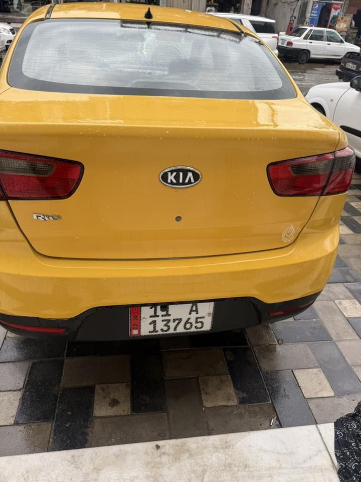 السلام عليكم كيا ريو خليجي بدون حادث فقط بنيد مبدل موديل ٢٠١٣ مكينة ١٦٠٠ سيارة جاهزة تخم تاير مكينة كير حداديه السعر ٧٢ ورقه بيه مجال مكاني بغداد الجديدة ***********
