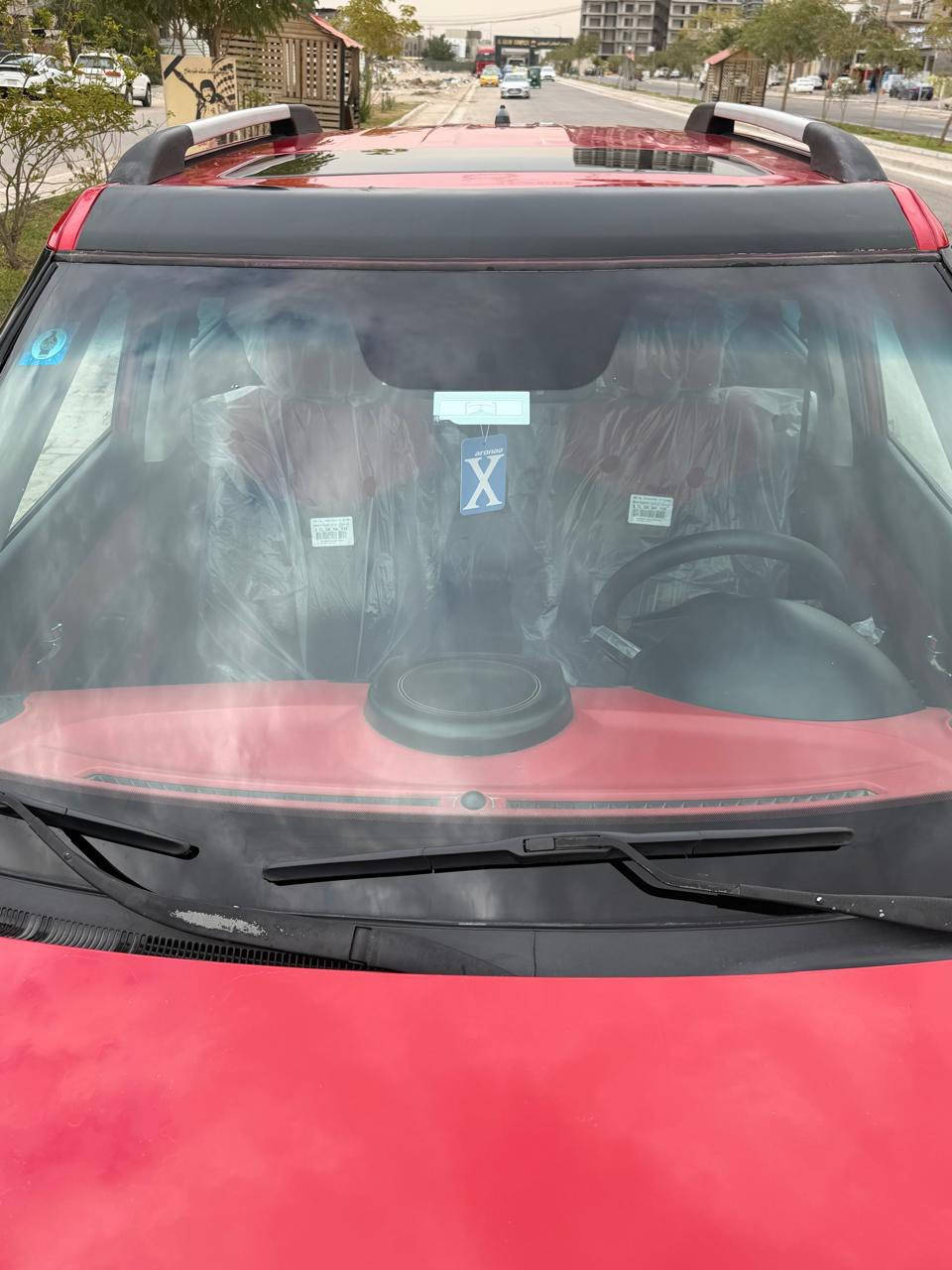 السلام عليكم
صول موديل 2013 
خليجيه 
مكفوله من الصبغ وتبديل 
ماشيه 90 
مواصفات 
فتحه تبريد بيانو اشاير بل مري 
مري شفط باسمي
داخل احمر بلادي 
بدون اي نقص كامله مكمله 
رقم وسنويه وهزه كله جديده 
مكاني بغداد الكرخ حي الحسين 
*********** 
السعر 105 وبيه حك الجيه
