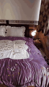 غرفه نوم تركي مستعمله شي قليل سعره 550 وبيه مجال للاستفسار الاتصال على الرقم ***********
