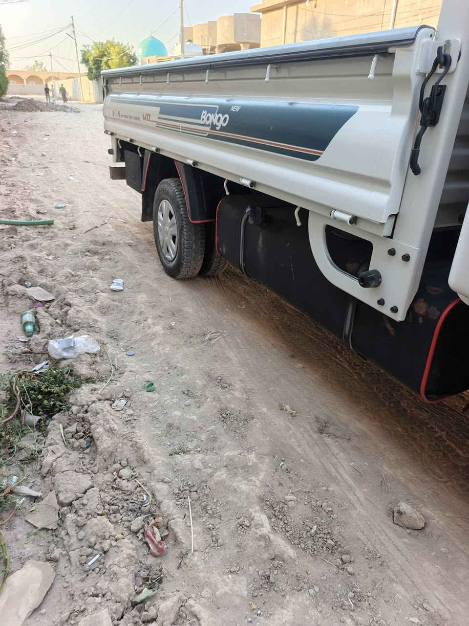 سلام عليكم كيه 23 رقم بغداد 
مكفولة كفالة عامه
كير محرك أكسل كفالا عامه
جام كهربائي 
كامل مواصفات رباكات 
شرط لسونار 
عنوان  ديالى خان بني سعد
***********
***********
