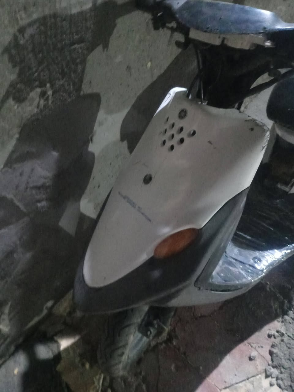 سلام عليكم دراجه بيجي لبيع شرط مكينه و شاصي مكاتبه دراجه كامله كفارات تعال خاص بيك خير ودلل👋👍


**إذا كنت صاحب هذا الإعلان وتريد حذفه لأي سبب، رجاءا أرسل رسالة إلى الدعم الفني**