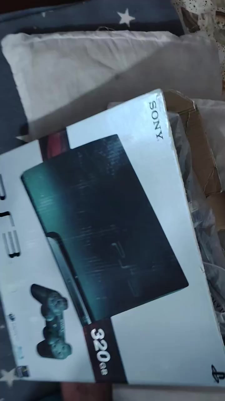 سلام عليكم بلي ٣ سلم مهكر ويا ٣ يدات ملحقاته كامله ويا هارد خارجي نظيف كلش امانت الله سعره ١١٠ بغداد تقاطع درويش البياع***********
