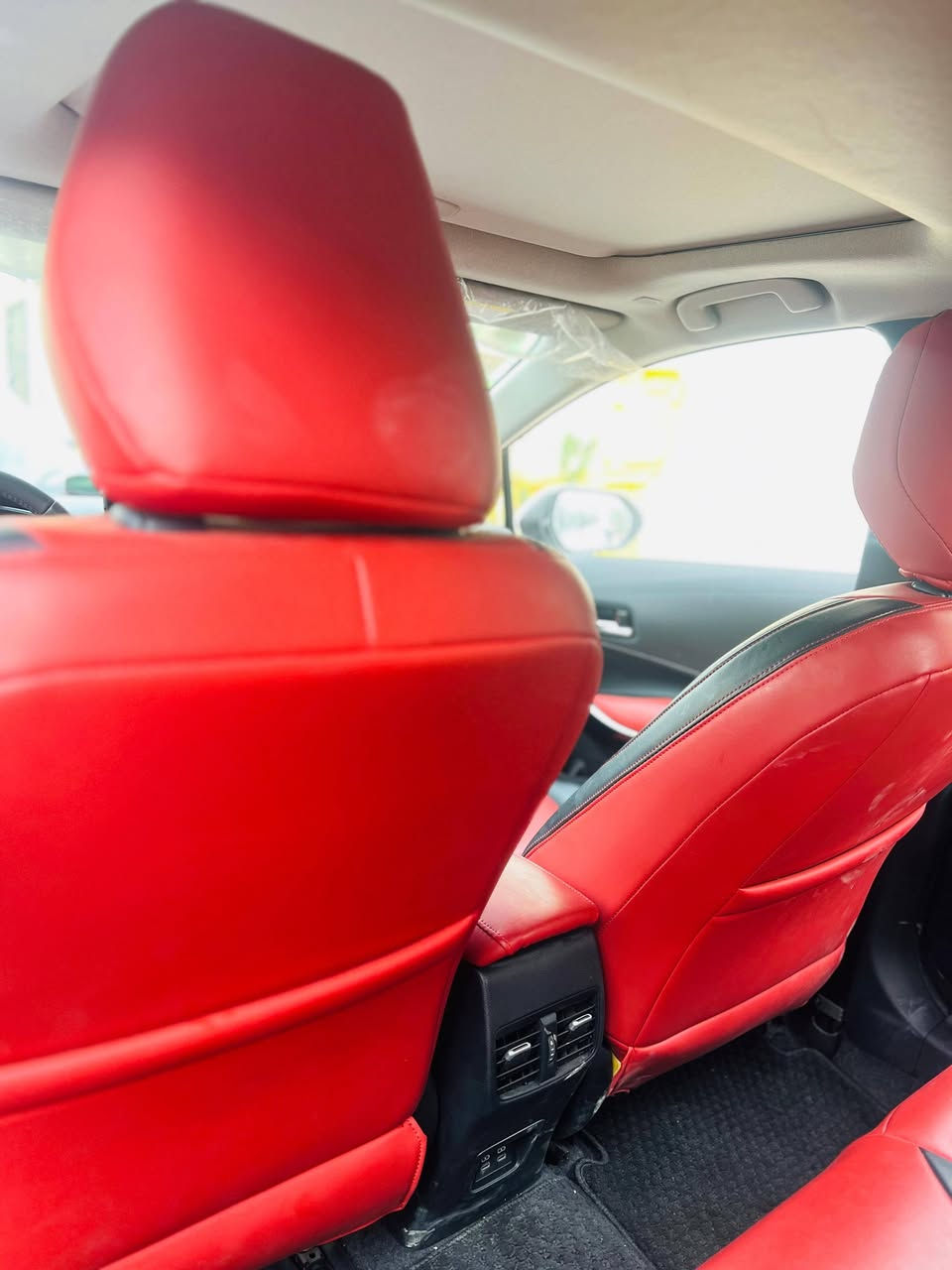 من رخصت الادمن
كورلا 2025 فول مووواصفات 
هايبر تجميع الصين 
رقم بصره حره مكفوله من الصبغ 
ماشيه 5000 
مواصفات...
فتحة سقف
كشنات جلد ابلاد
كشن كهربا 
بصمه 
اوتو هولد 
EV
سايد بريك دكمه
تبريد قطعتين 
تحديد مسار 
مثبت سرعه
درايف مود
حساااسات امامي خلفي
لايت LED
الاستفسار 
اتصال ***********
واتس ***********
