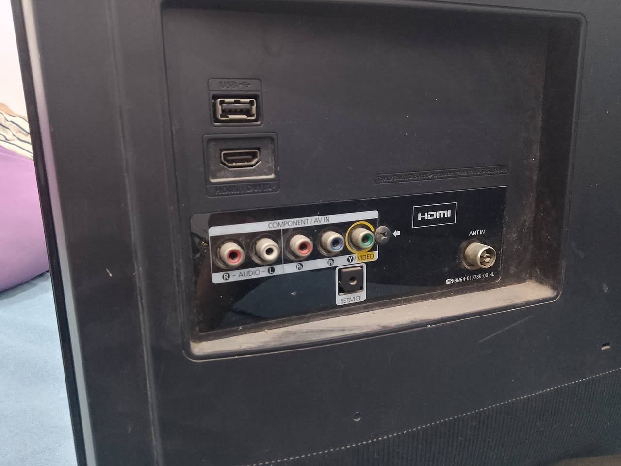 بلازما  Lcd  HDحجم 32 سامسونج الاصلي باب الأول ماليزي دكم لمس
ريمونت ظايع تنفع كامرات او ستلايت تليفزيون لا تحتوي على نت لأن هاي باب الأول ما بيها السعر ٦٥ الف بيها مجال قليل العنوان شارع فلسطين
الرقم ***********
