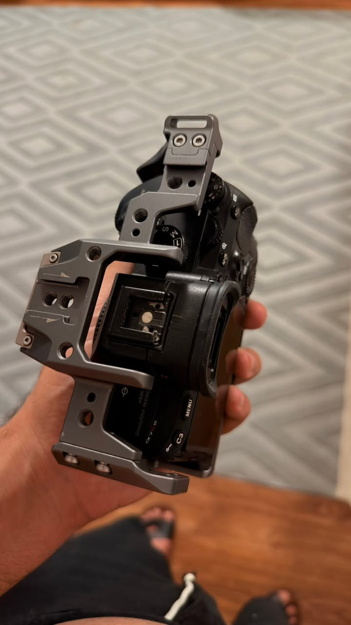 Sony a7r3
بدي سوني استخدام شخصي مع كامل الملحقات  السعر مليون ونص
*********** 
بغداد
