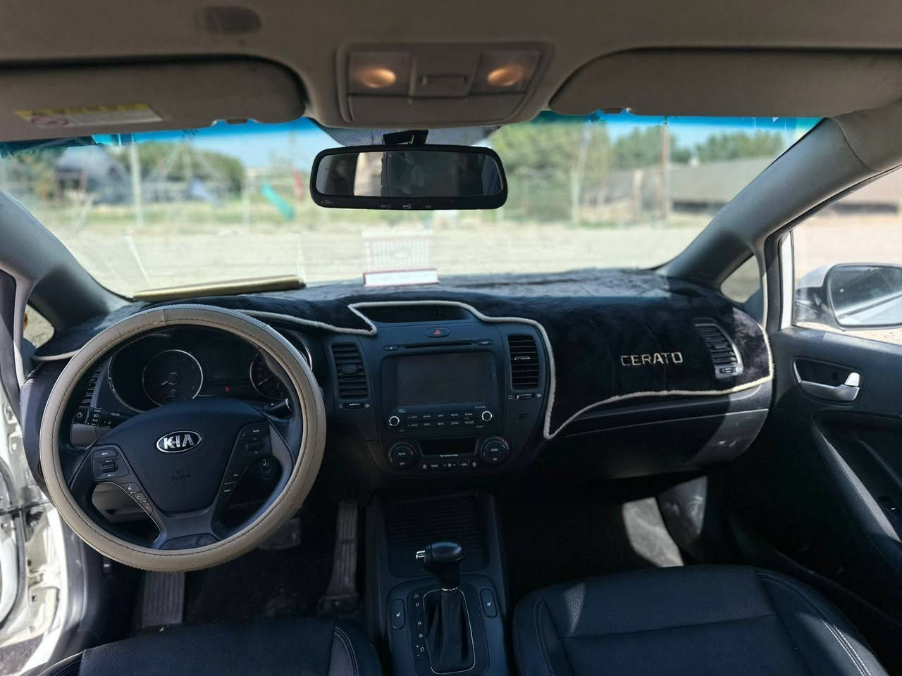 سيراتو 2014
#فول السياره
#محرك وكير علشرط
#تحكمات ستيرن
#نظام ايكو
#تبريد تتدفه
#شاشه بلوتوث بلادي
#كشنات تبريد تتدفه
#مري شفط
#السياره زيرو
#متوم اربيل دولي طبق الاصل
#محرك 1600 
وبعد خير من الله بيها موصفات

ملاحظه السياره كل شبها وعين ما عليها تختلف عن باقي السيارات شغل واطلع وين ما يعجبك

#السياره كصه جنطه متعوب عليها هواي 
السعر 57 وبيها مجال بسيط

#فقط وات ساب متواجد ***********
