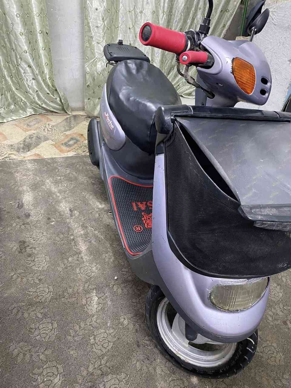 دراجه منغولي 2003 مكينه حلوه مامفتوحه   كهربيات  كله شغلل سلف لايت بك لايت  قفل جنطه قفل سكان قفل اكسل للبيع 450
***********
