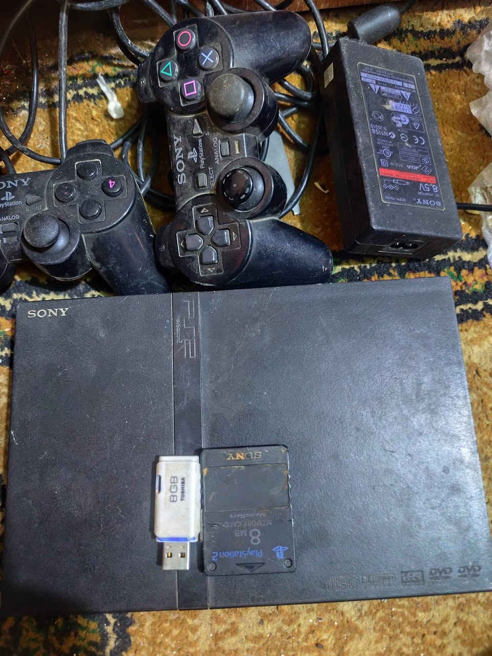 بلي 2 كامل ملحقاتها لبيع سعر 40 وبي مجال


**إذا كنت صاحب هذا الإعلان وتريد حذفه لأي سبب، رجاءا أرسل رسالة إلى الدعم الفني**