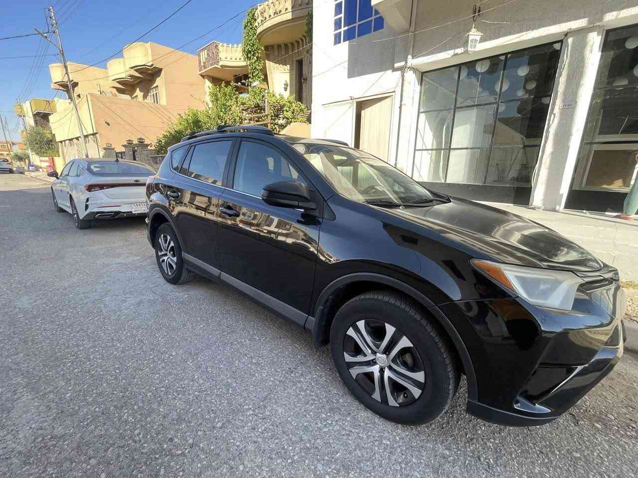 تويوتا راف فور 2017
فول مواصفات
ماشية 136,000Km
رادار
دكمة سبورت
نظام وقود الاقتصادي
شاشة لمس كبيرة بلادية
االسيارة دفع ربااعي
بيها قطعة واحدة صغيرة صندوق فوك السيارة كلش نظيفة و بشرط
بيهاا معاملة شوية
رقمي : ***********
