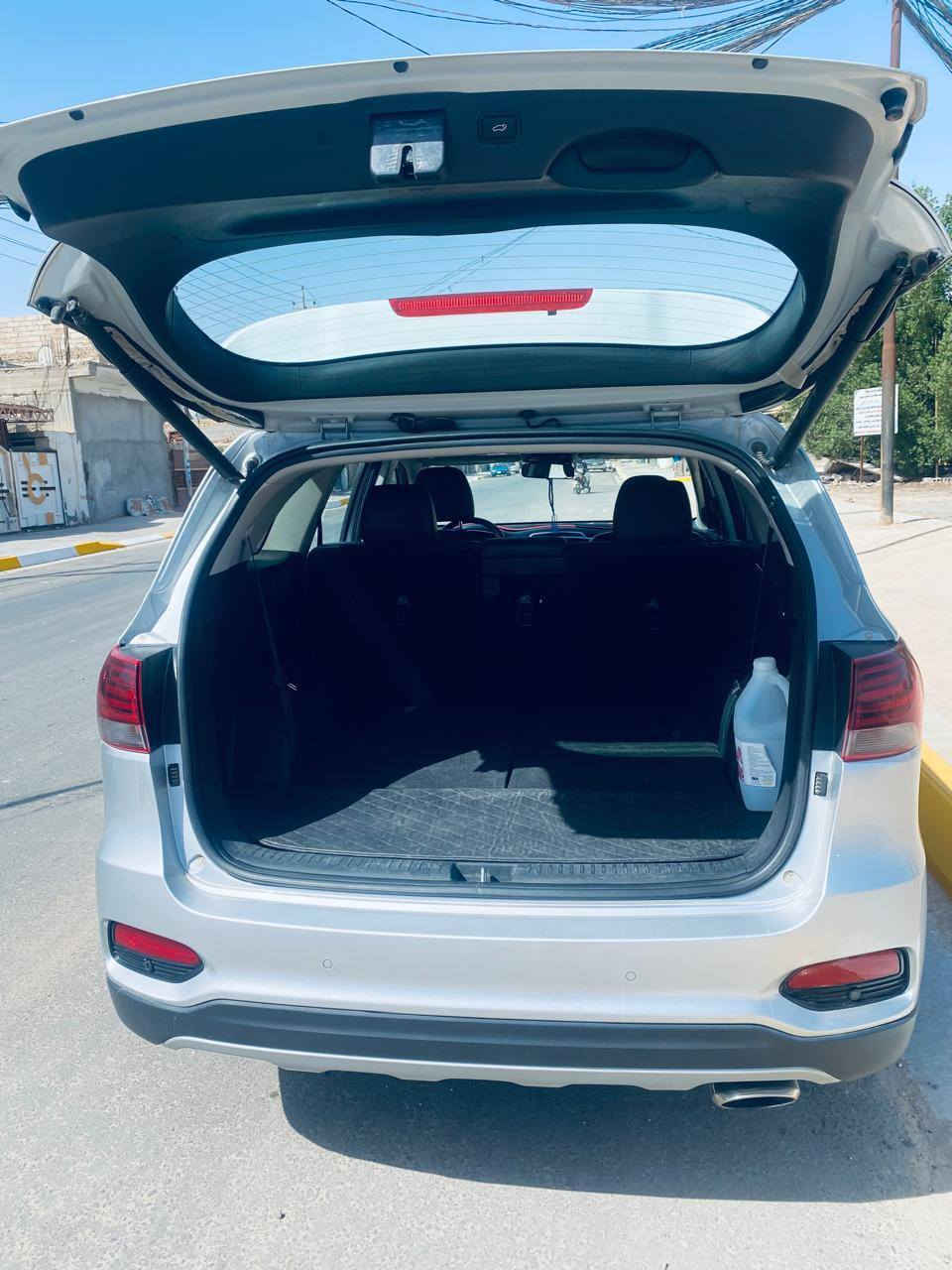 السلام عليكم
للبيع فقط 
سياره سورينتو وارد امريكي ٢٠
مرقم بابل 
مكينه 6 سلندر ٣٣٠٠
اللون رصاصي فضي 
رقم الشاصي  /
5XYPHDA59LG691939
ماشيه 61 فور ويل و قابل لزيادة 
فتحه بانوراما 
ثلاث قطع تبريد 
كشنات جلد 
بصمة ابواب  
تحديد مسار  
حادث جاملغ  
مكان كربلاء المقدسة 
السعر 225
***********
