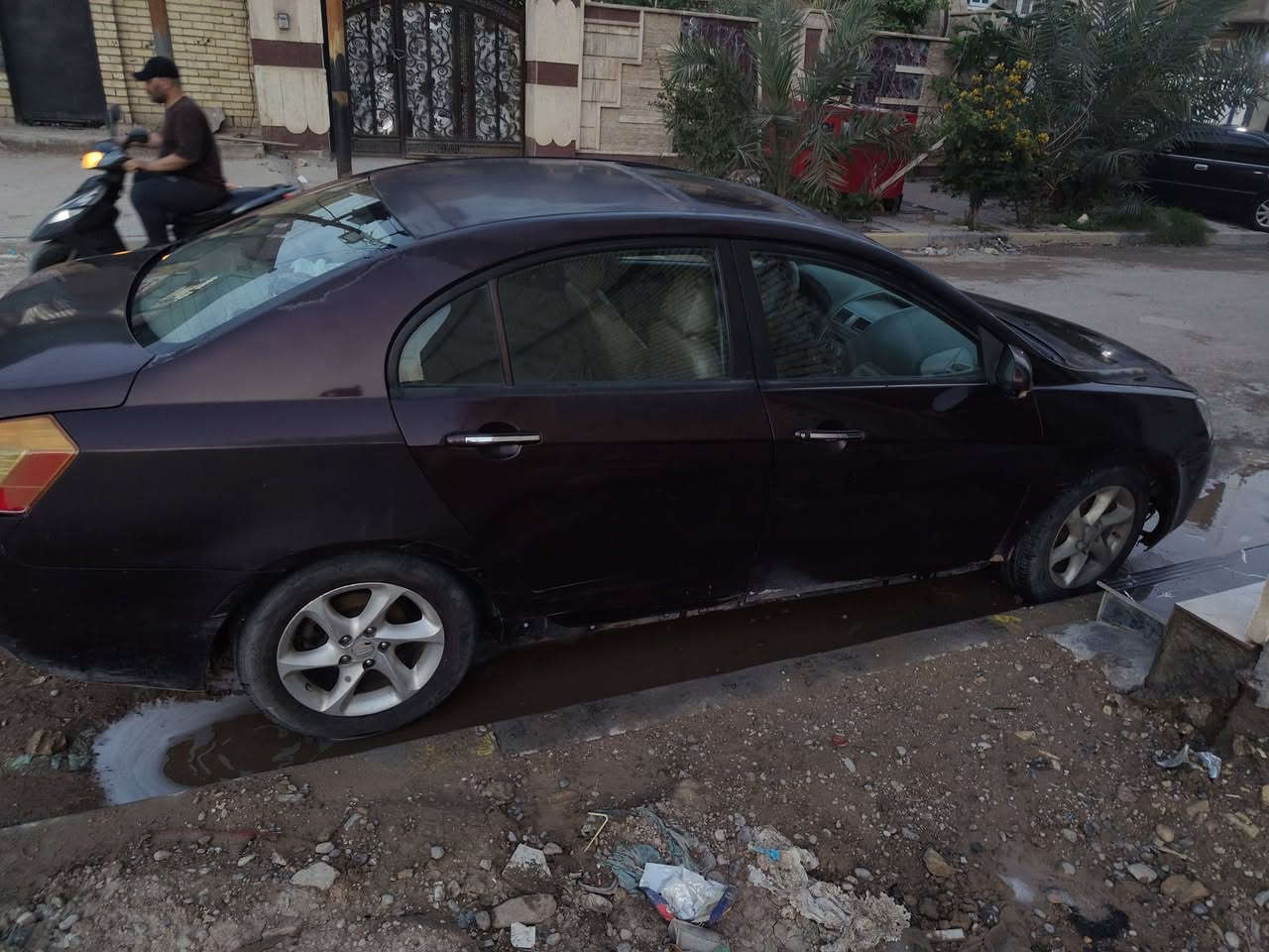 سياره جيلي ايمگراند ec7 للبيع
بيها صبغ قطع ابيع حزام 
مكينة حاويه اخت الجديده
تبريد شغال 
طخم تاير جديد
راديتر جديد
مراوح جديده
عبوة فيول بم جديده 
سنوية جديده هزه جديده رقم انگليزي بإسمي تحويل ثاني يوم 
مكانها بغداد الحريه
السعر 5.750.000 دينار عراقي و بيها مجال 
للإستفسار اكثر الاتصال على الرقم 
***********
متوفر واتساب
