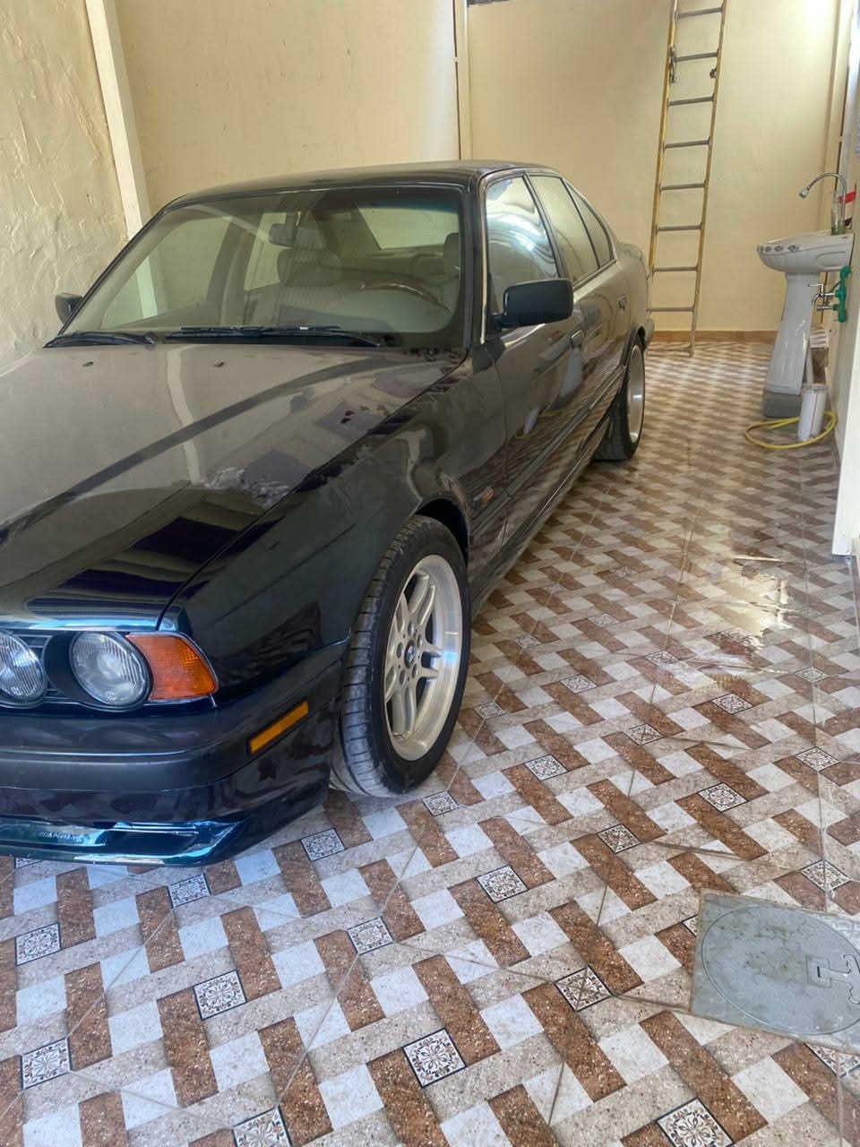 حياكم الله حبايب مكلف بالنشر 
للتواصل Muqtada Al-Tamimi
٥٣٠ ٨سلندر اصل بليته وسنويه وبسمي سياره معايزه شي مكانه ديالى بلدروز رقمي ***********
السعر70
