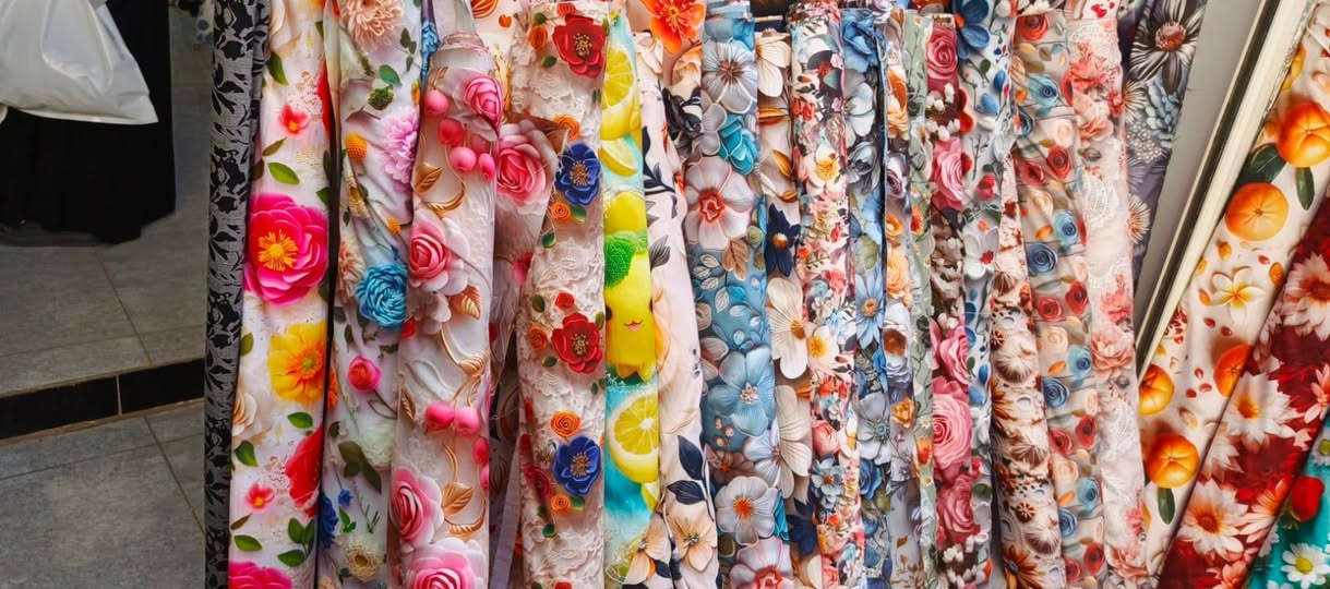 السلام عليكم 🌹 شغلي حسب الطلب ولقياسات
هاي اقمشة متوفرة الهمايون ال3D ولقطني الاماراتي الاصلي  اسعار جدا مناسبة  يوجد توصيل 🛺داخل المحمودية 🌹🌹حبايب ما ابيع اقمشة بس اخيط ماعليج بس تختارين القماش وتنطيني قياسات واني اخيطة بكل حب 🥰 ارفعوا المنشور ب الصلاة على محمد وآل محمد


**إذا كنت صاحب هذا الإعلان وتريد حذفه لأي سبب، رجاءا أرسل رسالة إلى الدعم الفني**