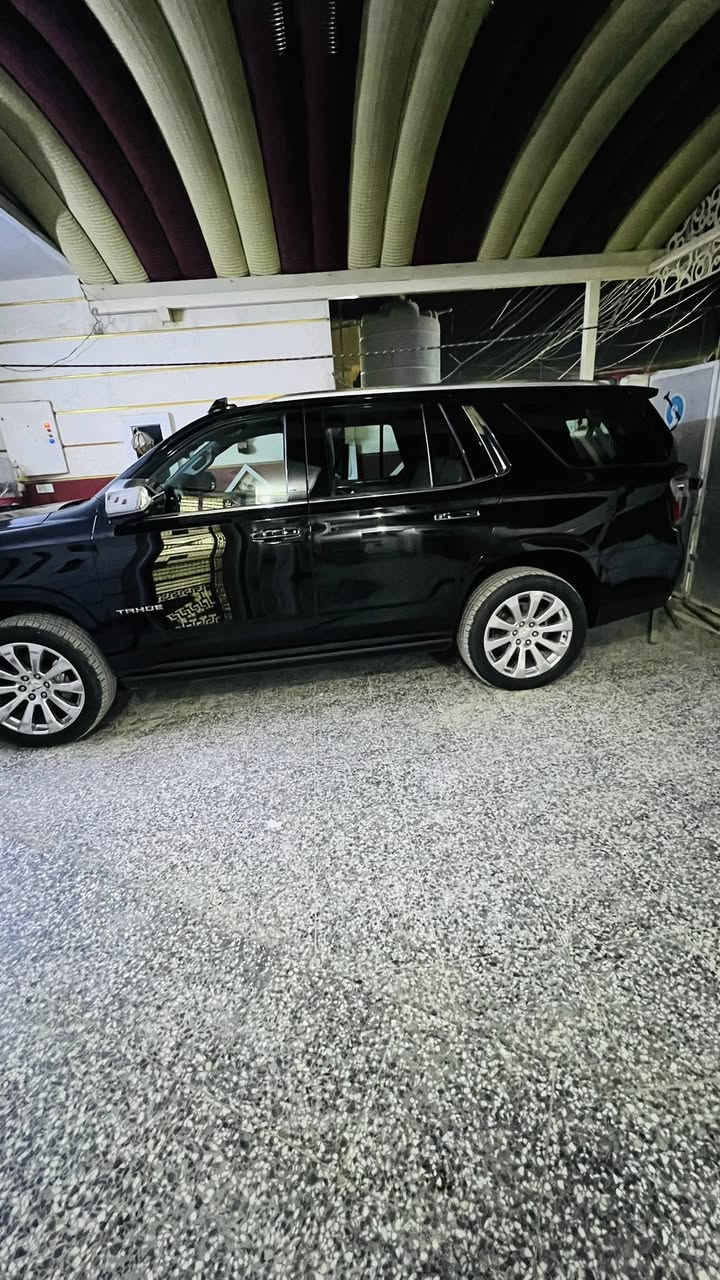 السلام عليكم بيع فقط
تاهو   بريمير مديل 23 
جكات 
محرك 5300 
علامه سوده
مغلفه ppf 
لون اسود ملكي
داخل بيجي
مواصفاتها معروفة 
بصمة تشغيل 
تشغيل عن بعد 
٥ بصمات 
فتحة سقف بانوراما
حساسات امامية 
حساسات خلفية 
رادارت جانبية
رادار امامي
تحديد مسار 
كاميرا خلفية دوارة
دوسات كهربائية 
صندوق كهرباء 
شاشة عداد ديجيتال
شاشة كبيرة 
شاشات خلفية 
تبريد ٣ قطع
تبريد خلفي منفصل
اوتو ستوب
هاندبريك بصمه
مقاعد جلد
مقاعد كهربائية 
مقاعد امامية تدفئة + تبريد 
وضعيات خزن ميموري
تحكم ستيرن جهتين 
ثلاجة وسطية 
اضواء led امامية وخلفية 
اضواء زنون امامية
نظام ملاحة
فور ويل

ماشيه65 

(السعر  535 $ )

(بيها صبغ نص جاملغ الخلفي )

الاستفسار *********** 
   

مكان. بغداد الرصافه. حي النصر
