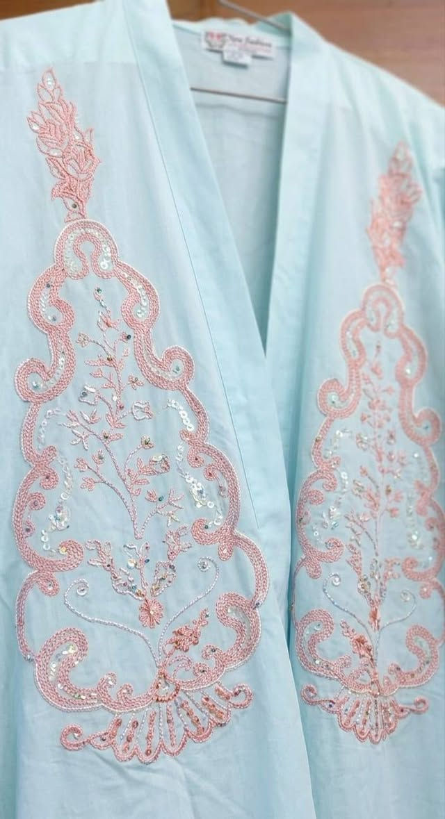 بنات اشتريت هاي دشداشه وروب قبل شهر بسعر 65 لبسته مره وحده الله شاهد اريد ابيعه18  وتوصيله عليه وين متكونين


**إذا كنت صاحب هذا الإعلان وتريد حذفه لأي سبب، رجاءا أرسل رسالة إلى الدعم الفني**