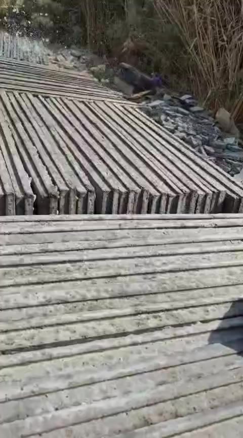 سلام عليكم 
متوفر اشتايكر اسطح 
درجة اولاء 
حجم قطعة 80×80
مؤاد العمل السبنت الماس المقاوم لملاح 
رمل فحص 
حصو مكسر 
جوده عاليه 
انتاج معمل اشتايكر بابل


**إذا كنت صاحب هذا الإعلان وتريد حذفه لأي سبب، رجاءا أرسل رسالة إلى الدعم الفني**