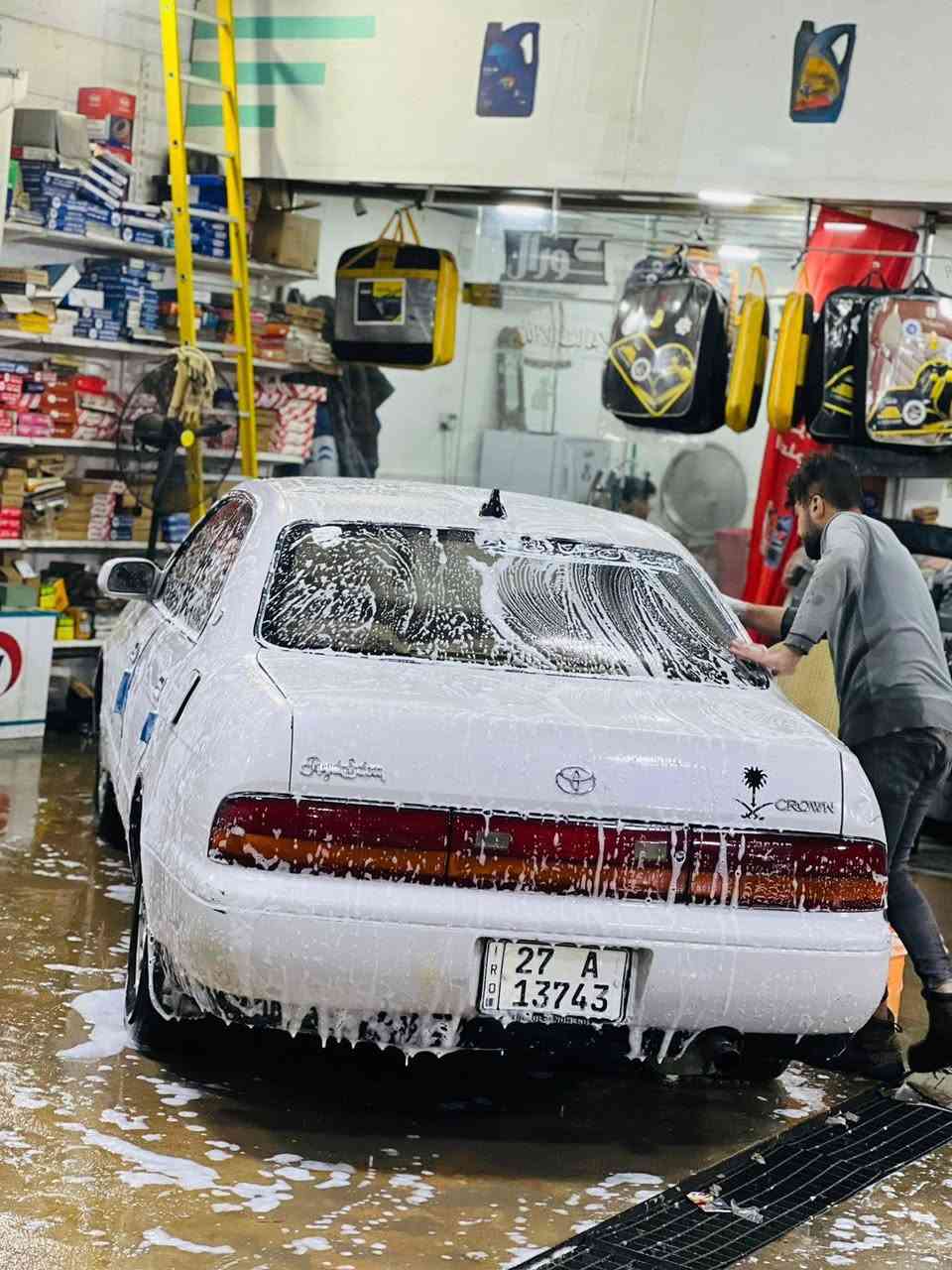 البيع
بطه  2500 محرك كير شرط سونارها موجود صبغ عام فقط سياره نضيفه السعر /58 مكان السماوه قضاء الخضر ***********
شاشه + تخم تاير جديد+ تبريد شغال
