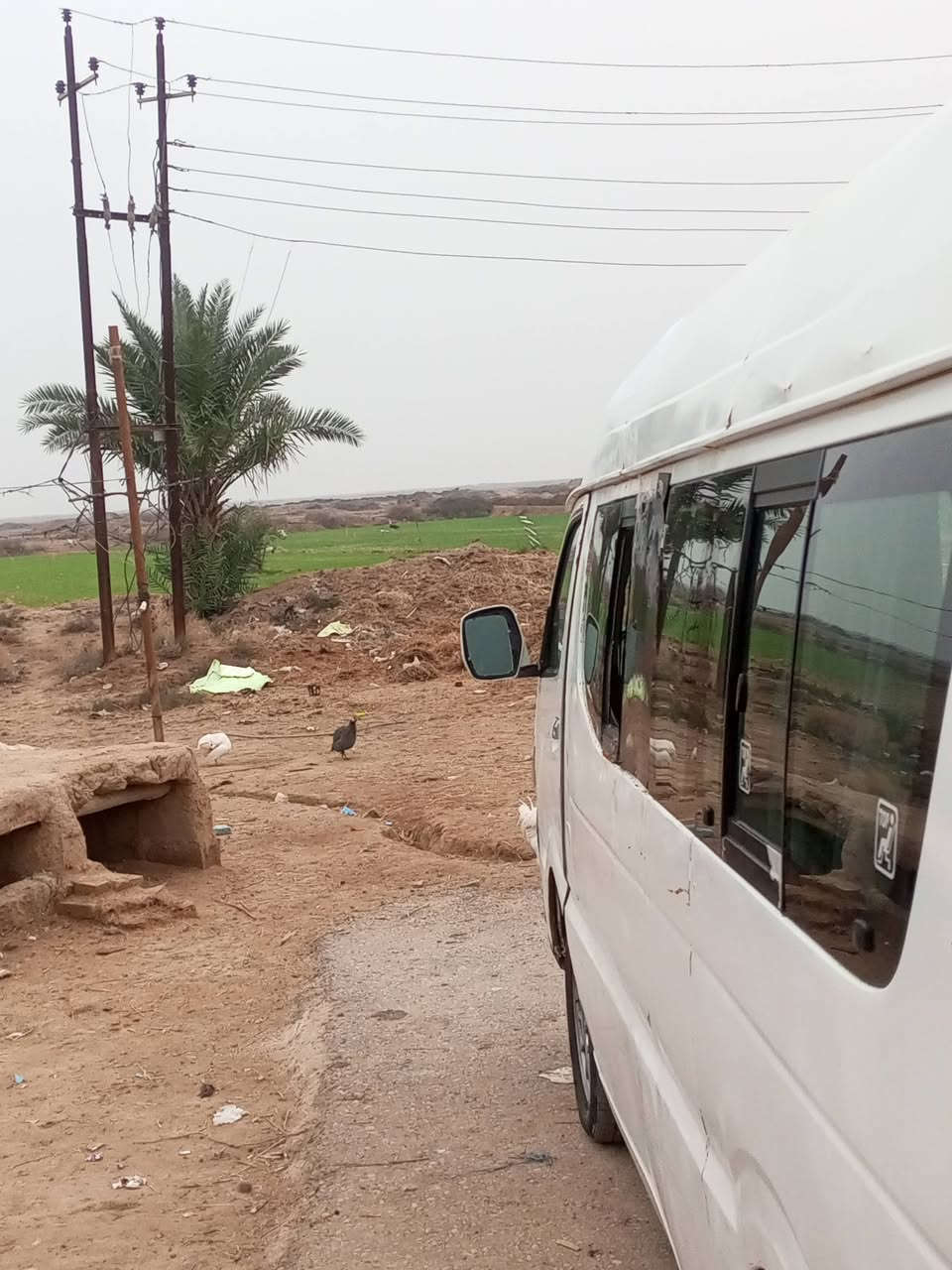 ب 40 وبيها مجال وهذا رقمي اتصل***********
