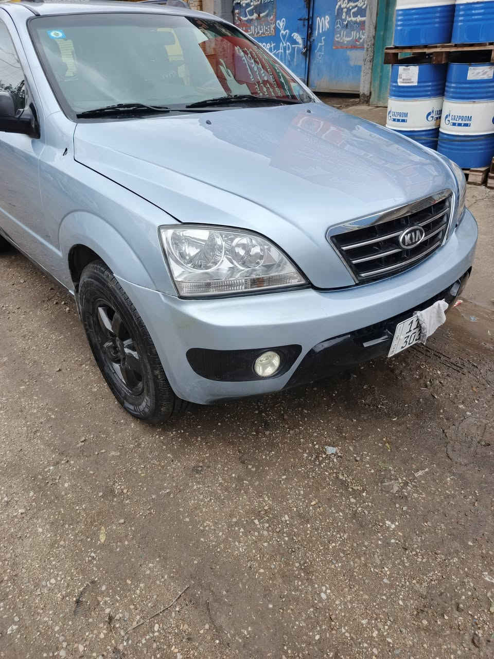 السلام عليكم عندي سورنتو ٢٠٠٨ السياره بيه صبغ عام للجماهير وبيه بجم بنيد وجاملغ وباب السايق وضربته من أمريكا بيه راجز بس لمن اشغل الصبح رايده 80 بغداد بسمي هاتف ***********
